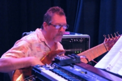IJD_043016_MW_TomBassGuitar2