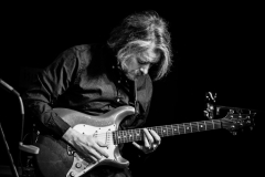 Library _021116_SB_GlennGuitar1