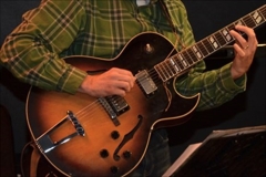 1Library_IJD_043015_DB_GlennGuitarHands1