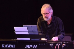 Library_020917_DB_MarkPiano2