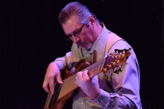 Library_101217_DB_TomBassGuitar3